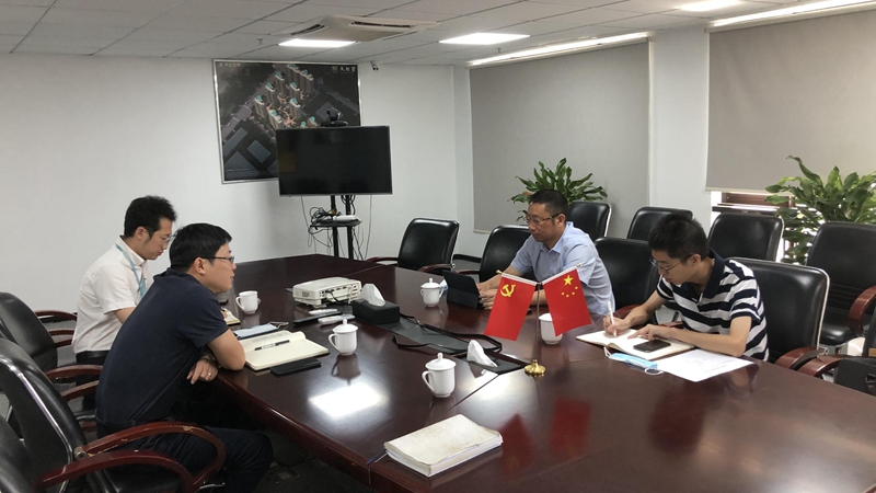 樂(lè)清市委常委、雁蕩山管委會(huì)主任黃靖赴天元廣場(chǎng)開展助企紓困調(diào)研工作